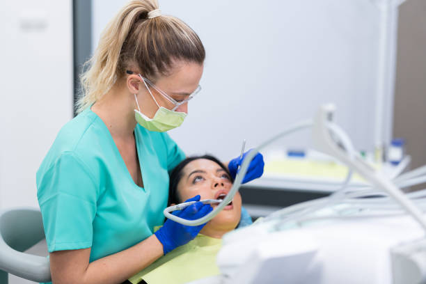 Best Emergency Broken Tooth Repair in Lton, IN