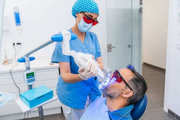Best Emergency Tooth Extraction in Lton, IN